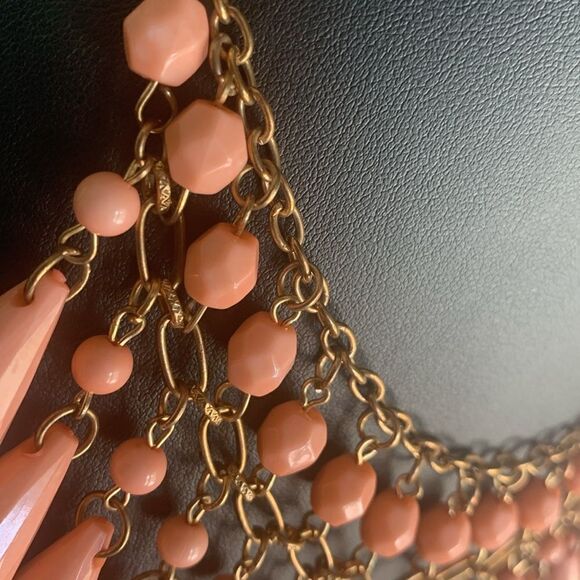 Gorgeous Peach Cabochon Bib Statement Necklace set, Brass, Unmarked - Picture 5 of 6